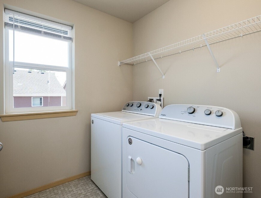 1033 Banyan Street , Bremerton, WA 98310