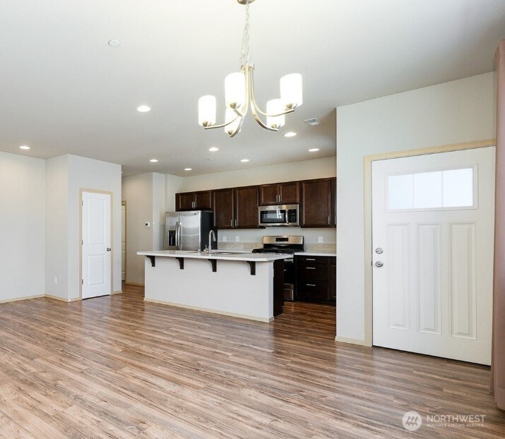 1033 Banyan Street , Bremerton, WA 98310