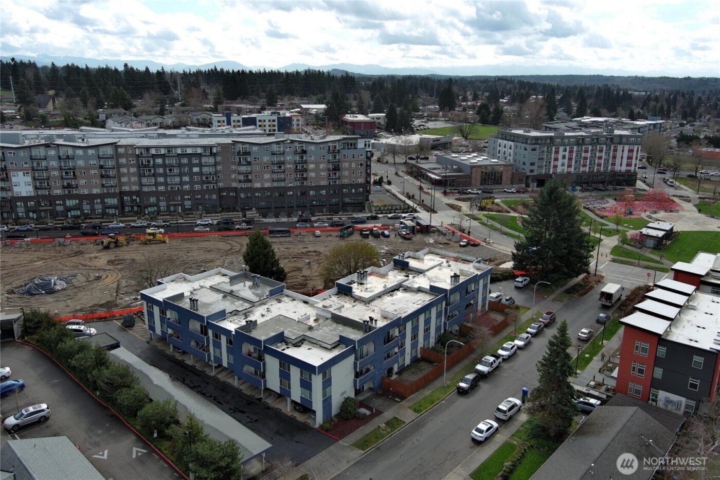 1100 Harrington Avenue NE #205, Renton, WA 98056