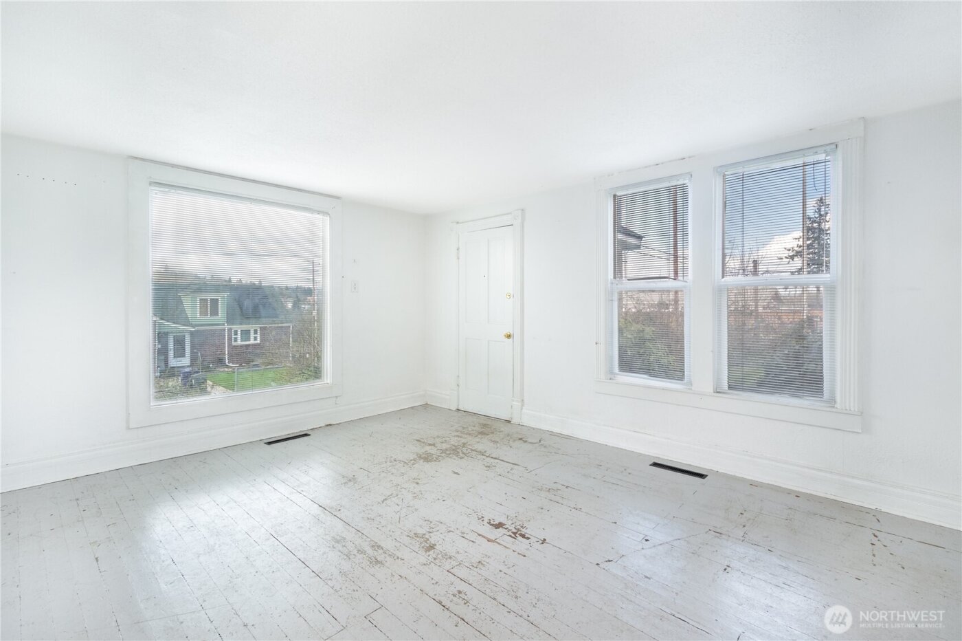 2202 E 32nd Street , Tacoma, WA 98404