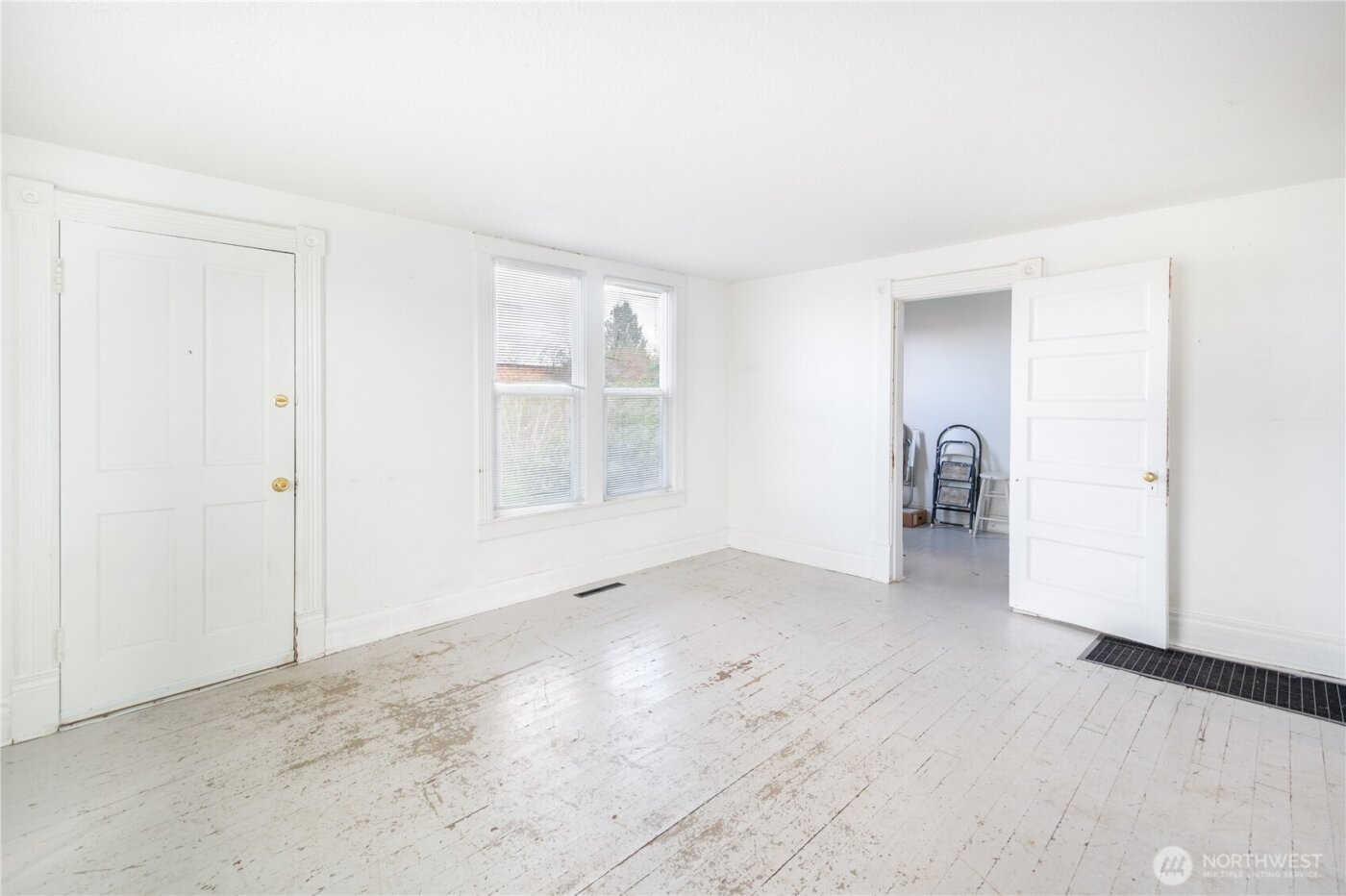 2202 E 32nd Street , Tacoma, WA 98404