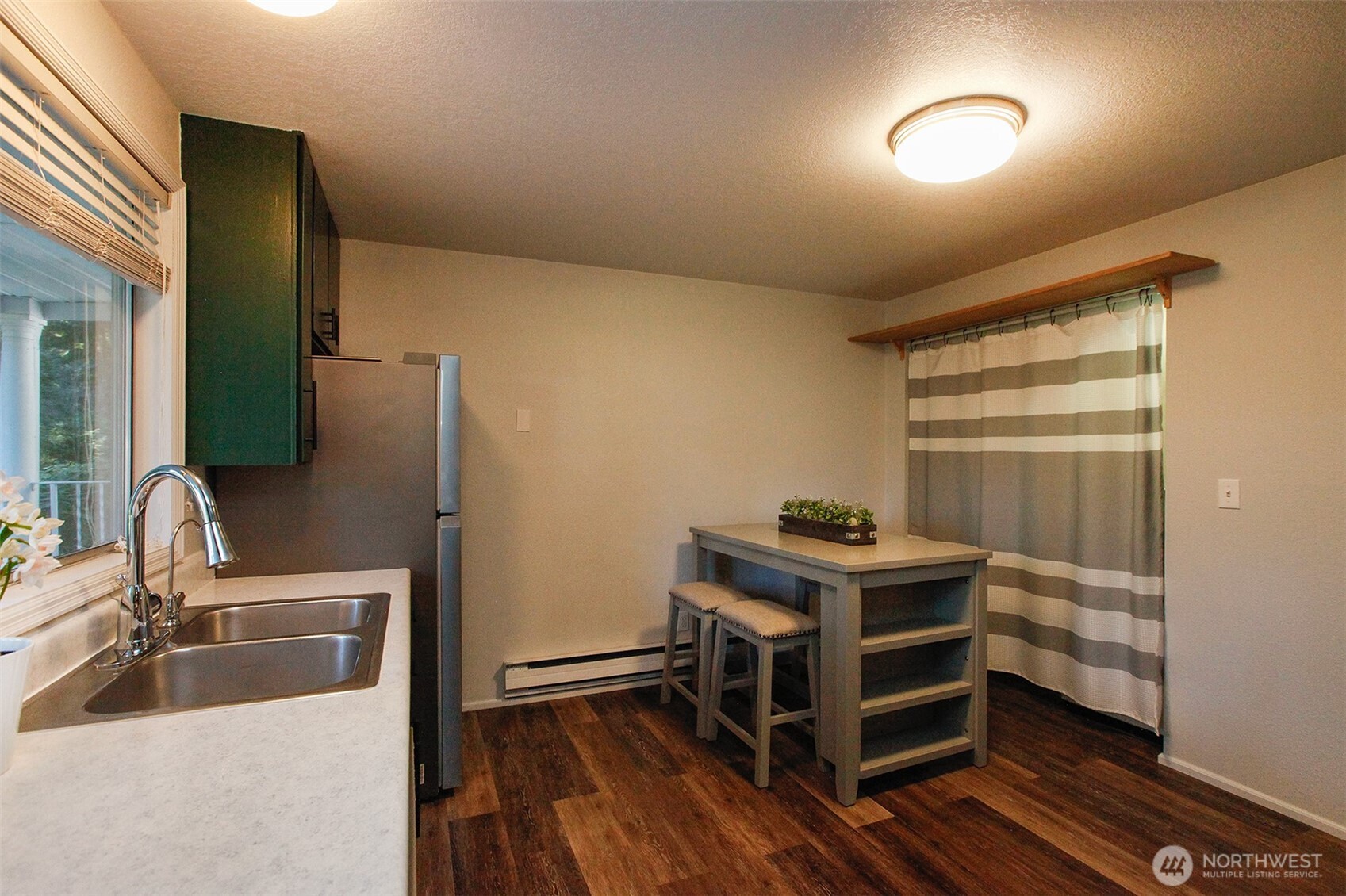 110 SW 325th Place , Federal Way, WA 98003