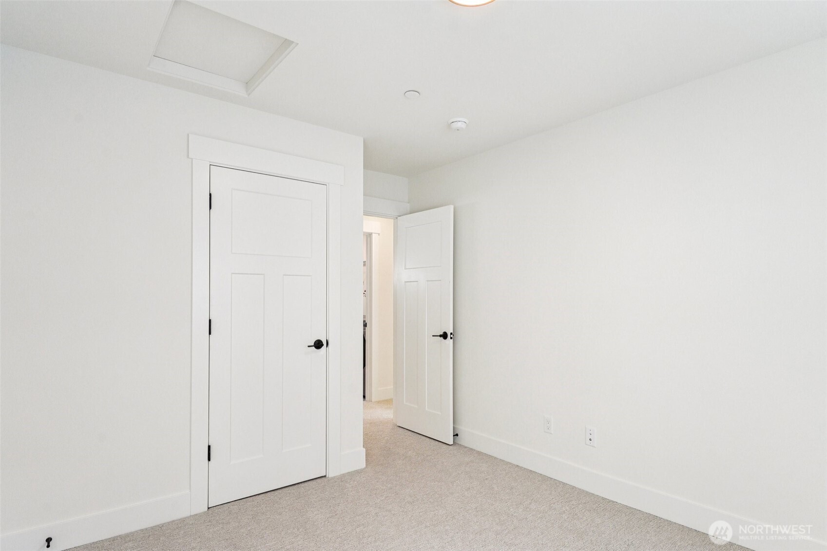 11 160th Place SE, Bothell, WA 98012