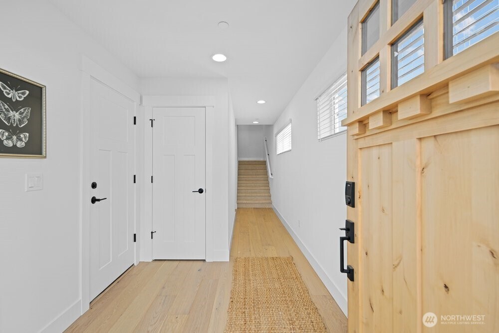 16 160th Place SE, Bothell, WA 98012