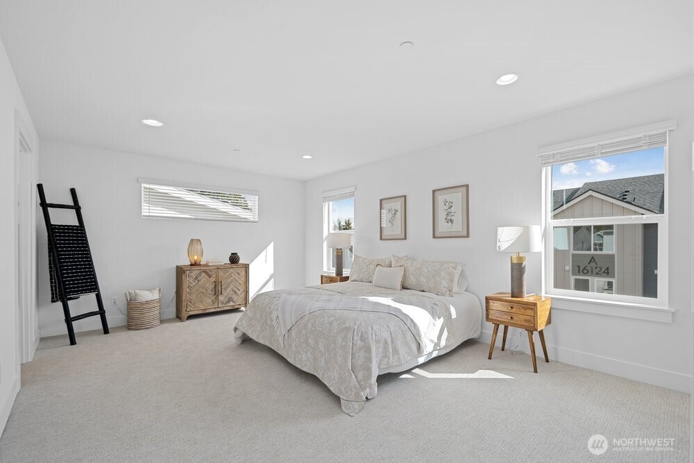 16 160th Place SE, Bothell, WA 98012