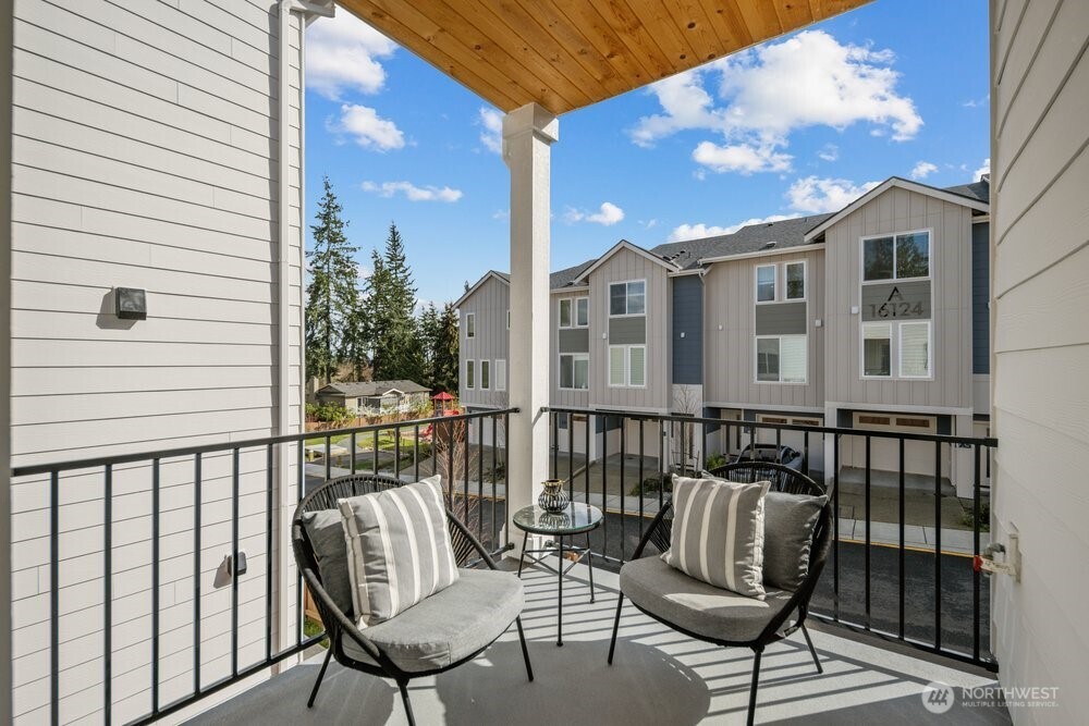 16 160th Place SE, Bothell, WA 98012