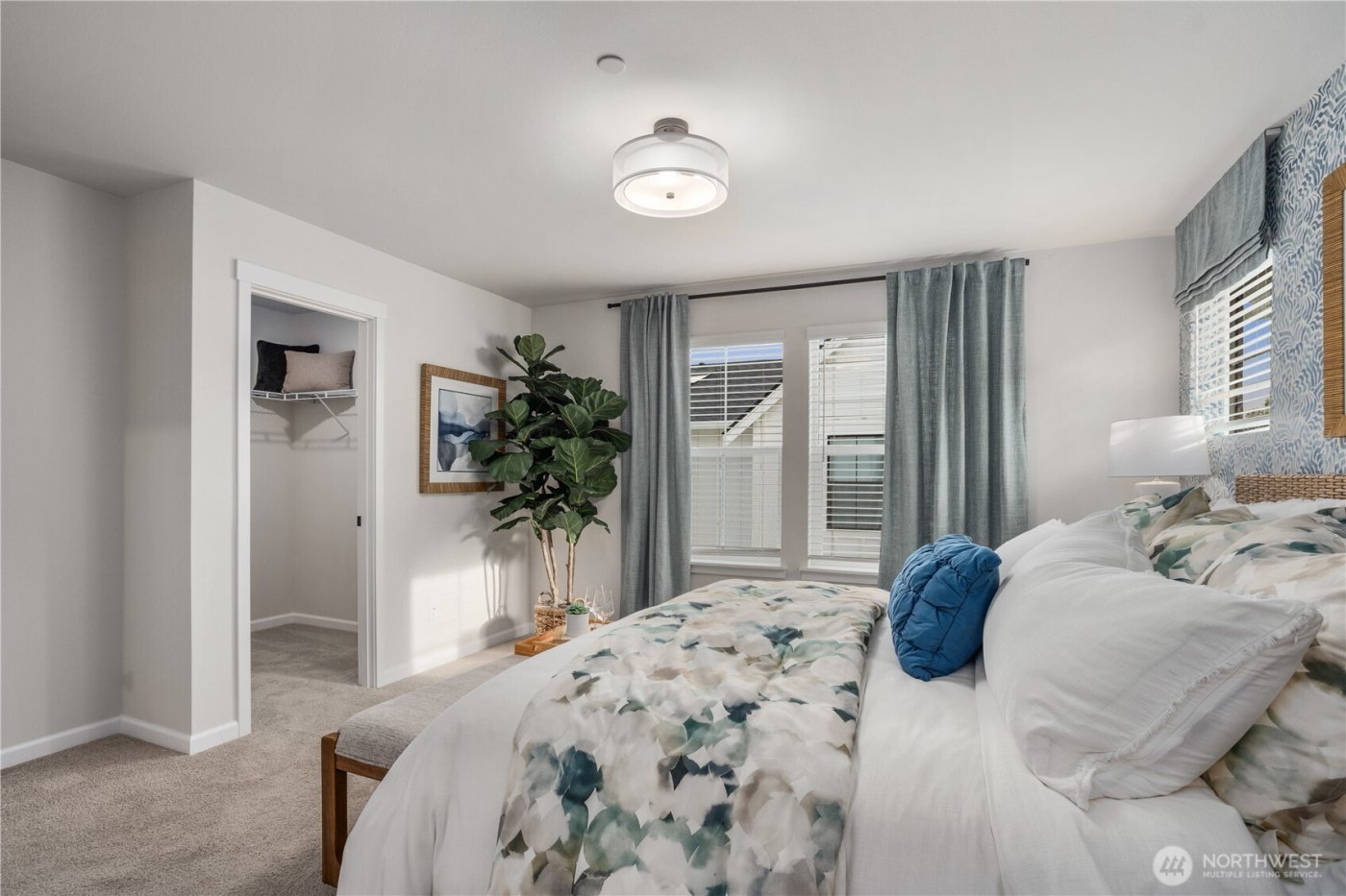 12658 121st Street Ct E #100, Puyallup, WA 98374