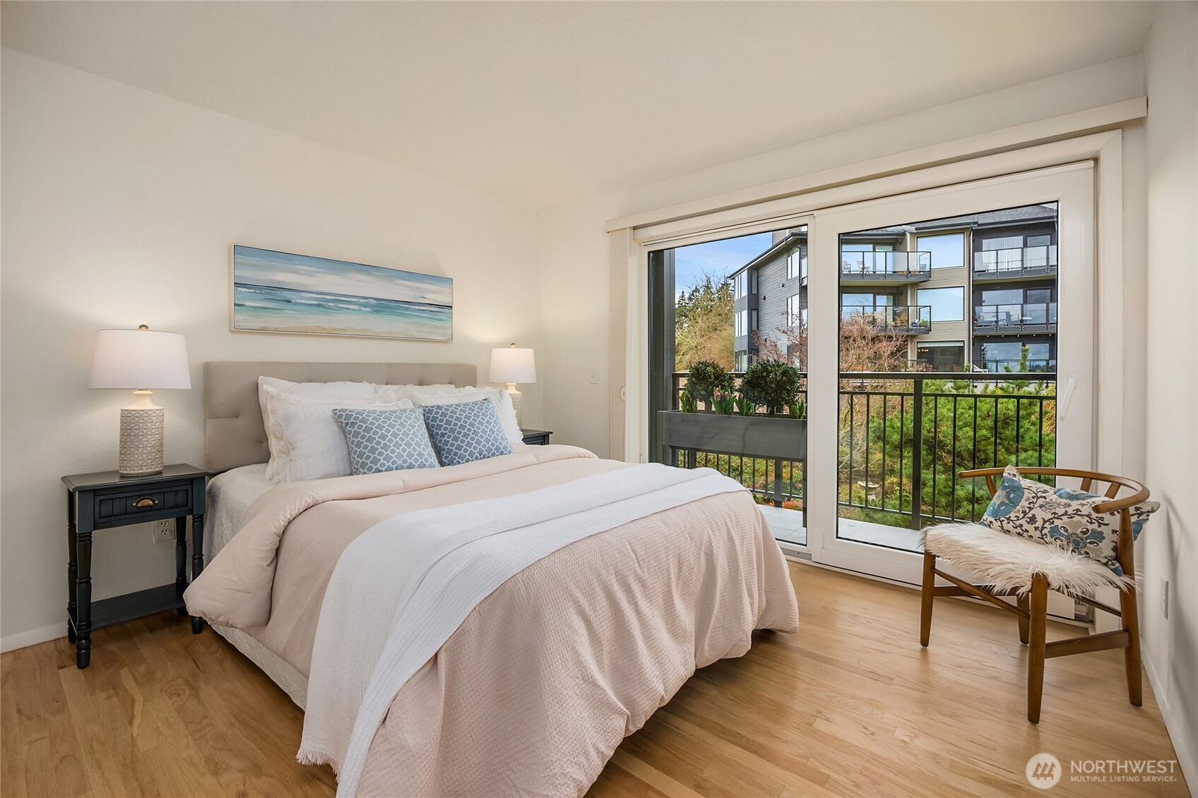 428 Harborview Drive SE #121, Bainbridge Island, WA 98110-2401