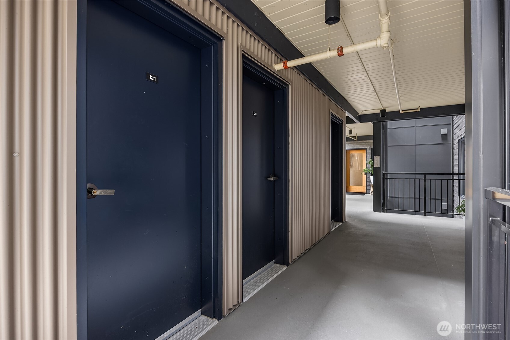 428 Harborview Drive SE #121, Bainbridge Island, WA 98110-2401