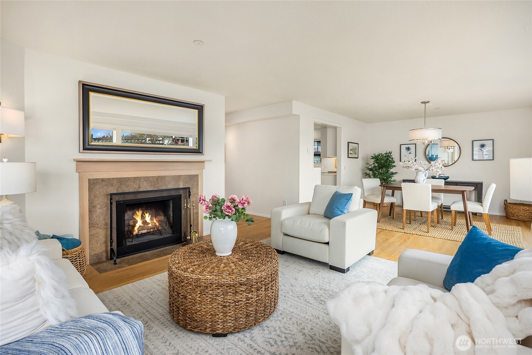 428 Harborview Drive SE #121, Bainbridge Island, WA 98110-2401