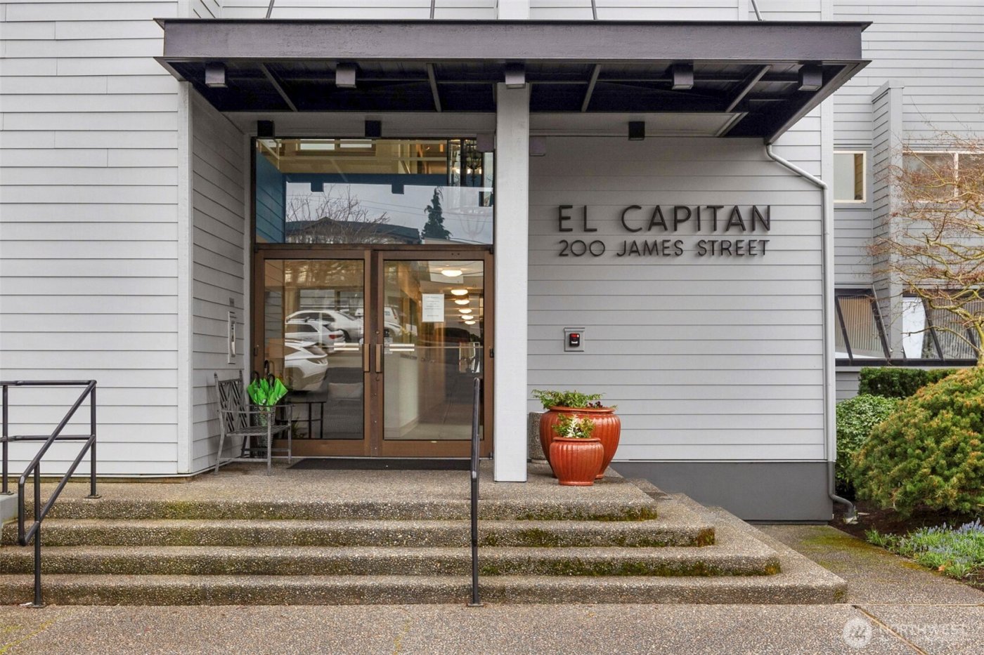 200 James Street #307, Edmonds, WA 98020