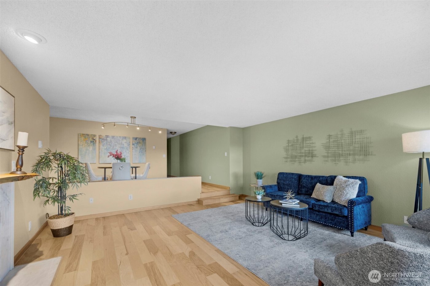 200 James Street #307, Edmonds, WA 98020