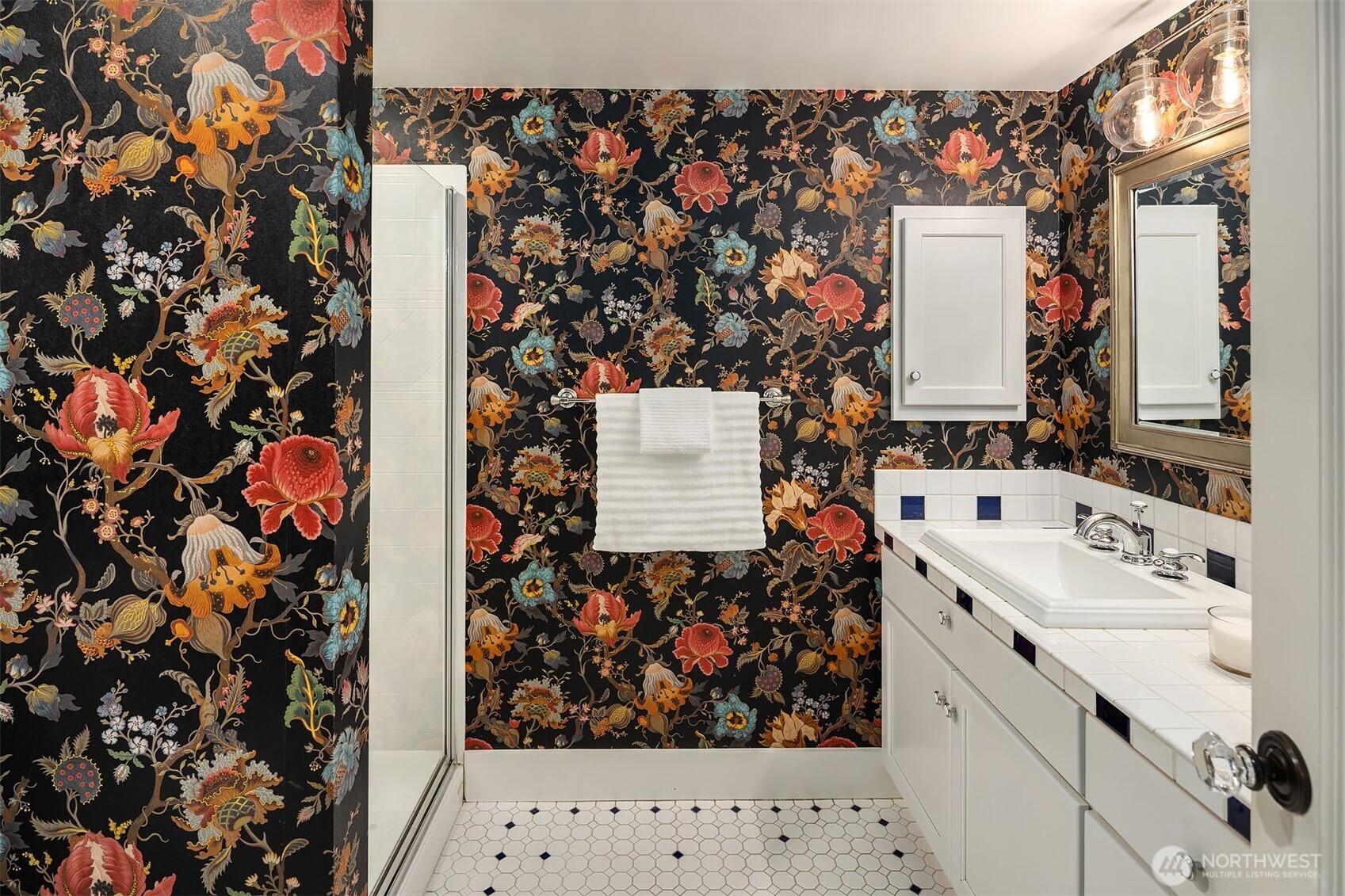 200 NW 73rd Street , Seattle, WA 98117