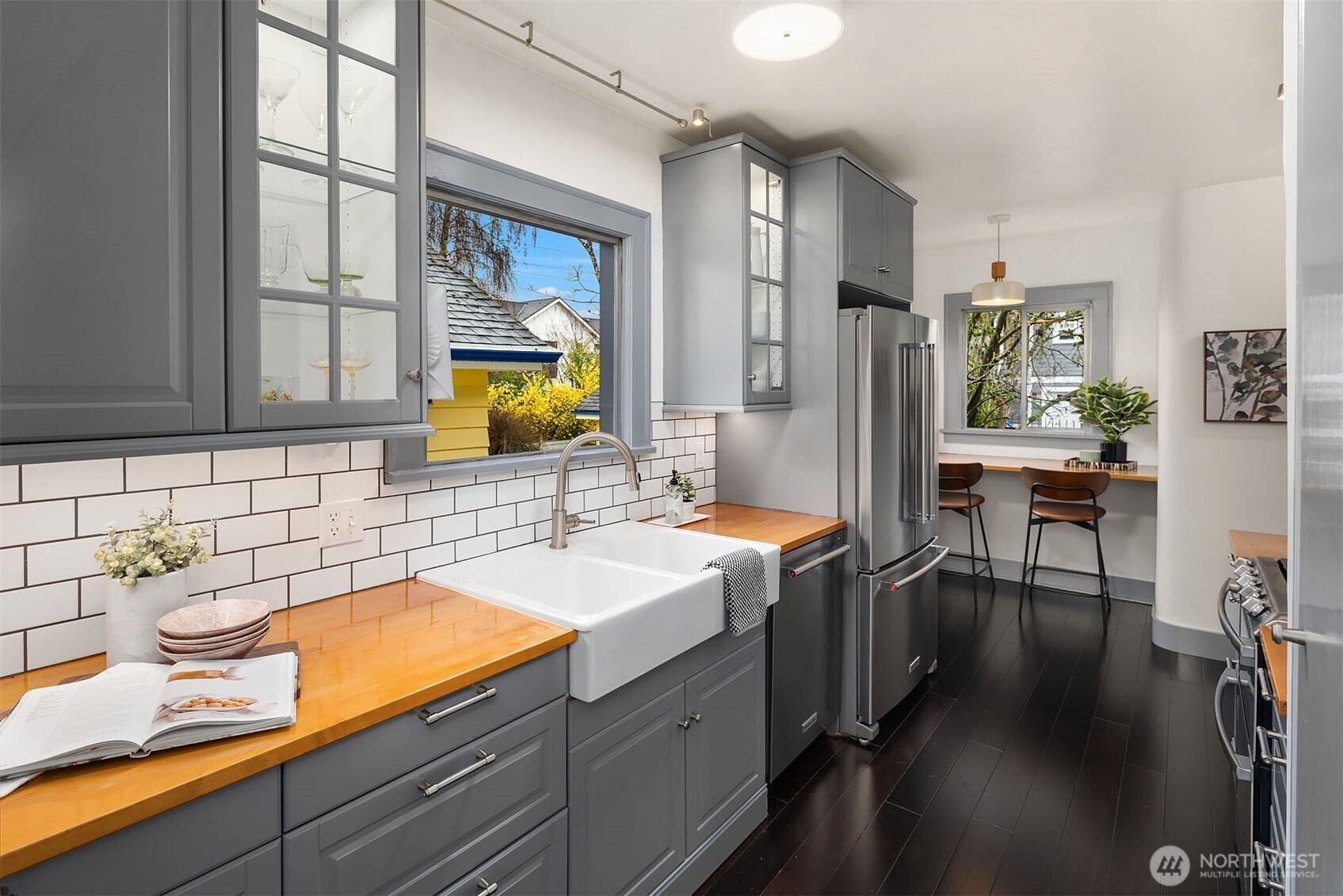 200 NW 73rd Street , Seattle, WA 98117