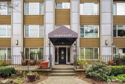 1707 Boylston Avenue #206, Seattle, WA 98122-2203
