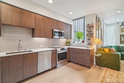 3070 SW Avalon Way #E, Seattle, WA 98126 - Photo 15