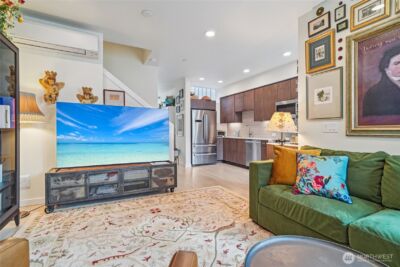 3070 SW Avalon Way #E, Seattle, WA 98126 - Photo 18