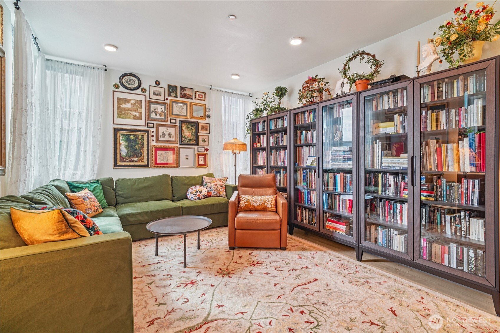 3070 SW Avalon Way #E, Seattle, WA 98126