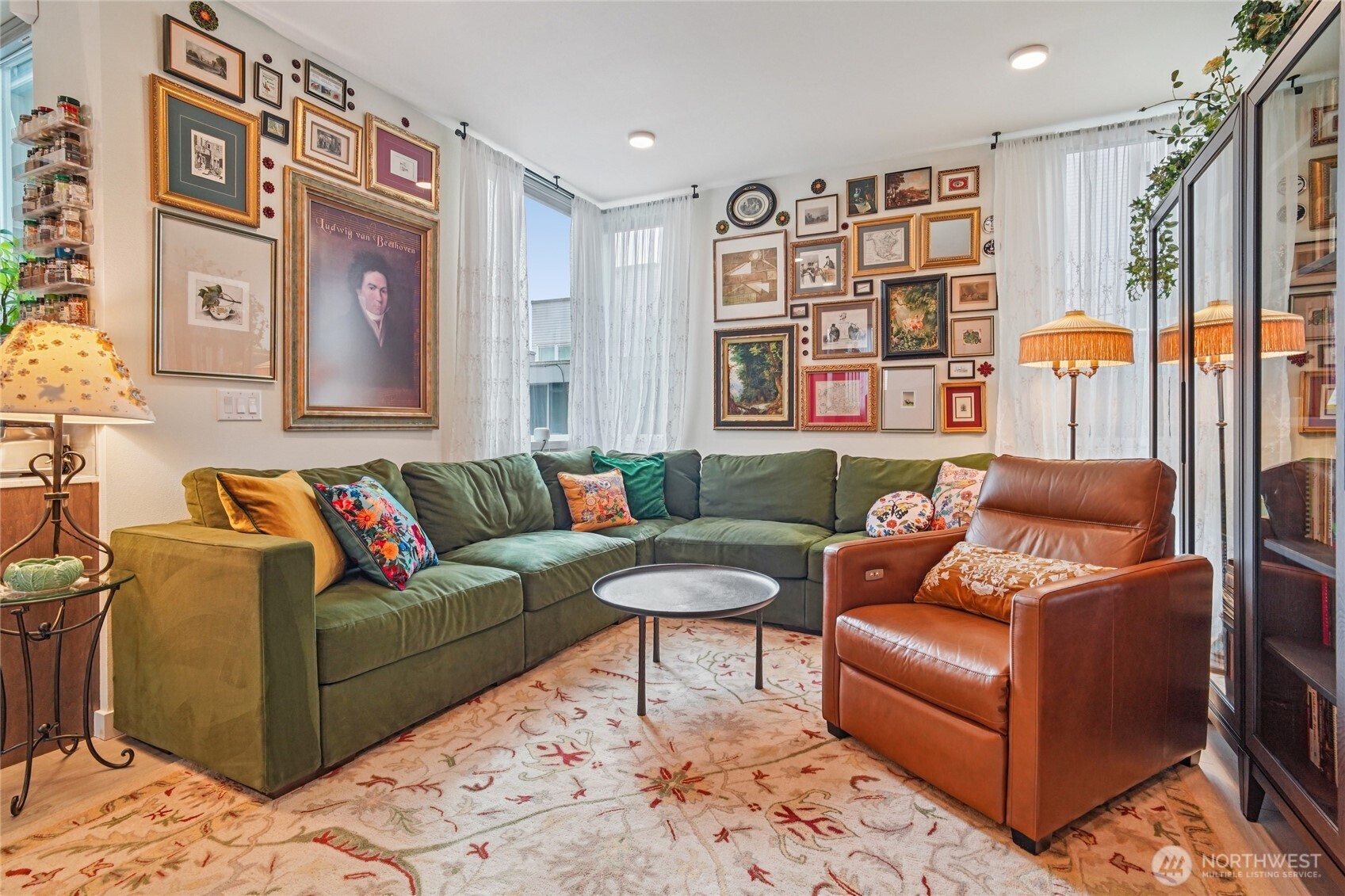 3070 SW Avalon Way #E, Seattle, WA 98126