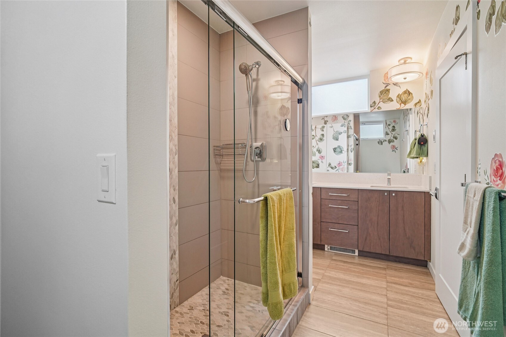 3070 SW Avalon Way #E, Seattle, WA 98126