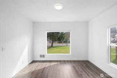 713 N Main Avenue , Ridgefield, WA 98642 - Photo 14