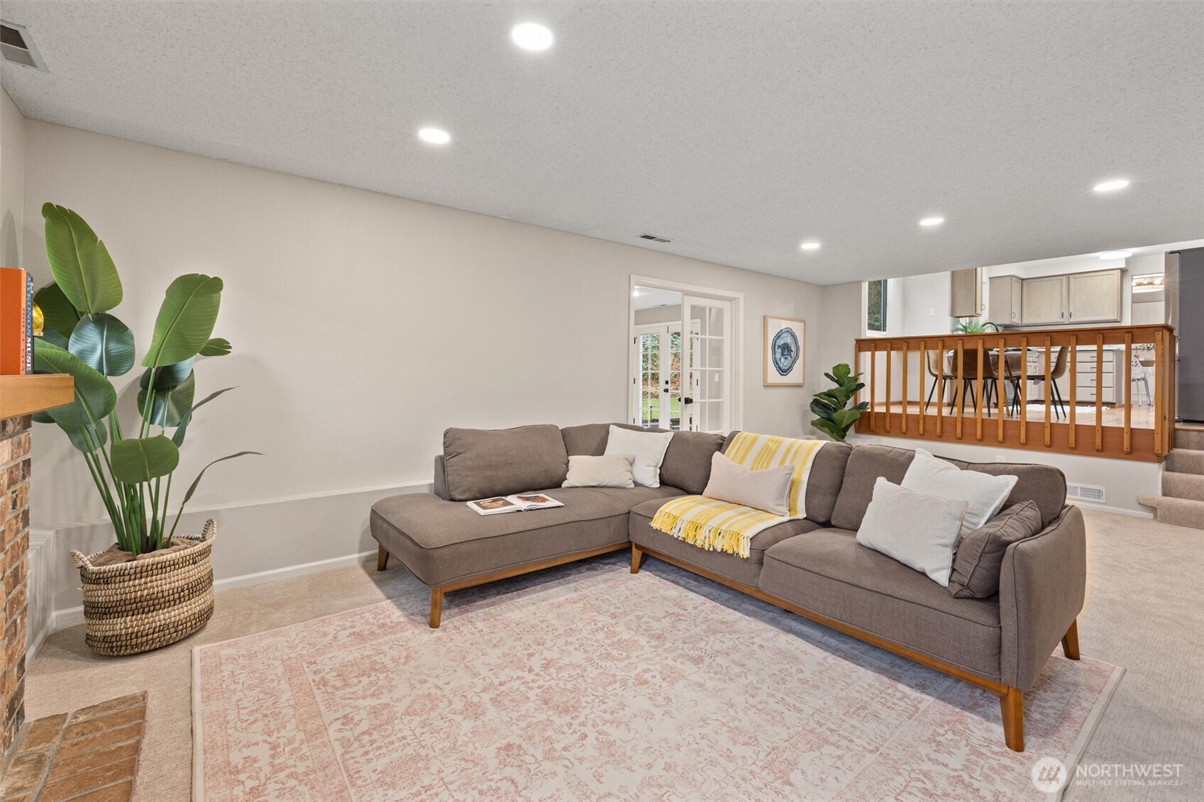 18115 NE 108th Court , Redmond, WA 98052-2866