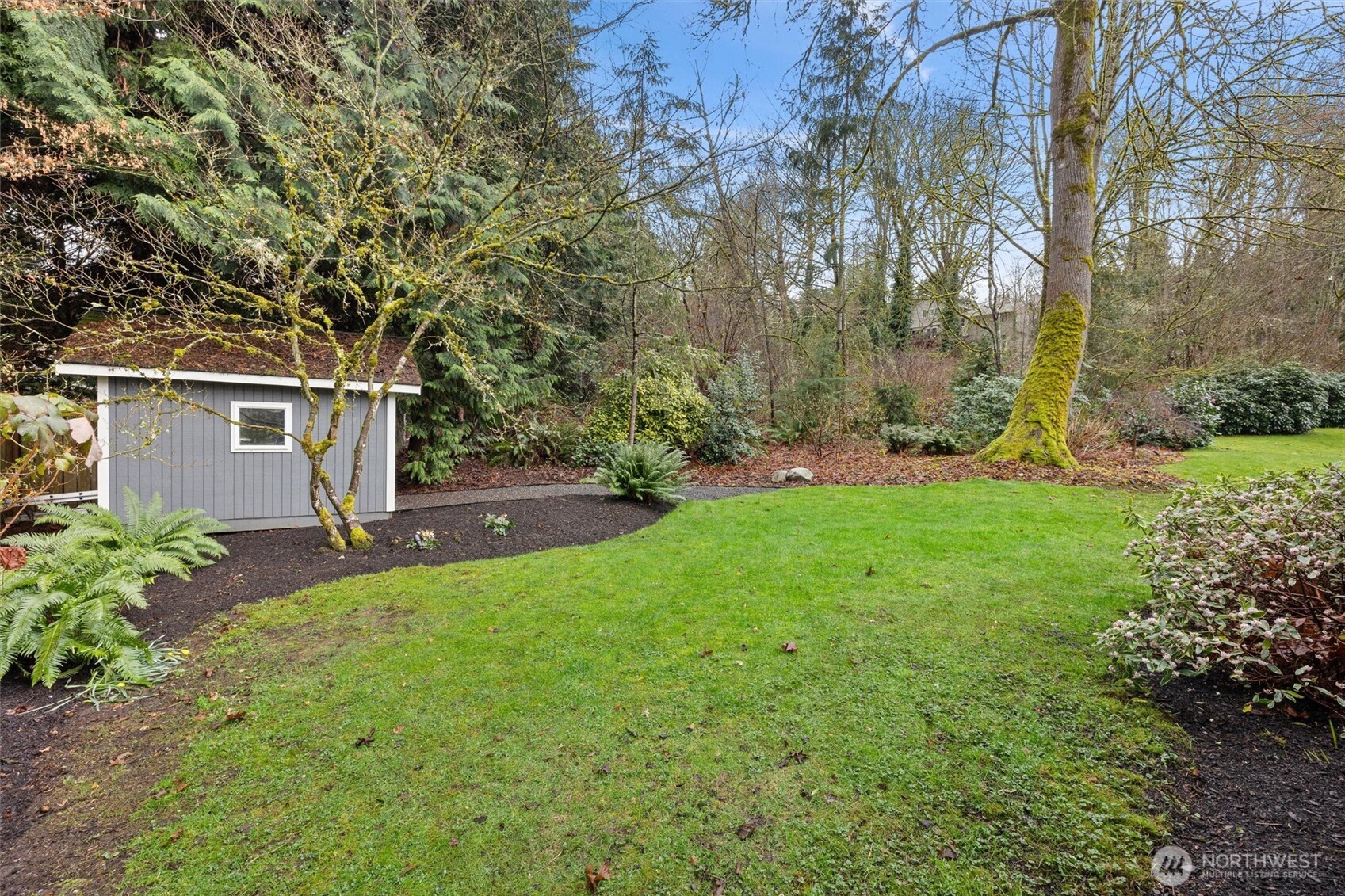 18115 NE 108th Court , Redmond, WA 98052-2866