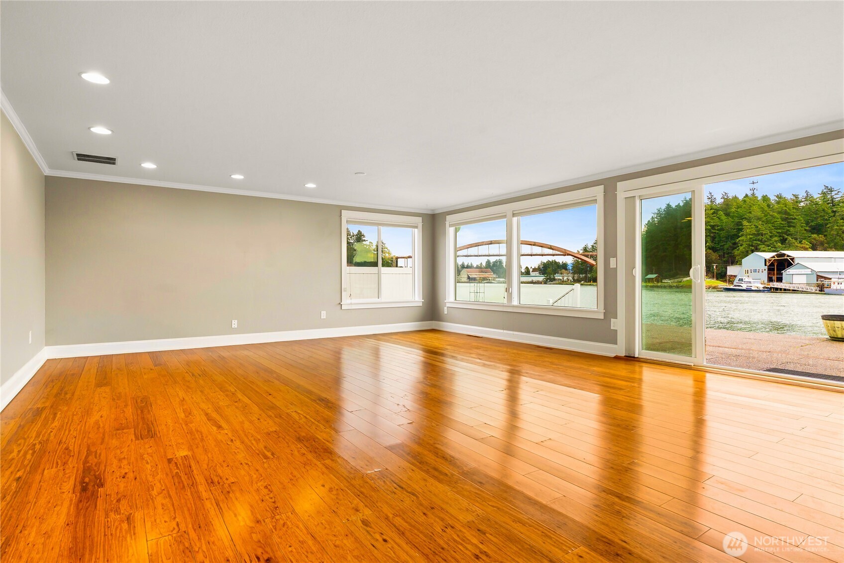 106 Chinook Place , La Conner, WA 98257