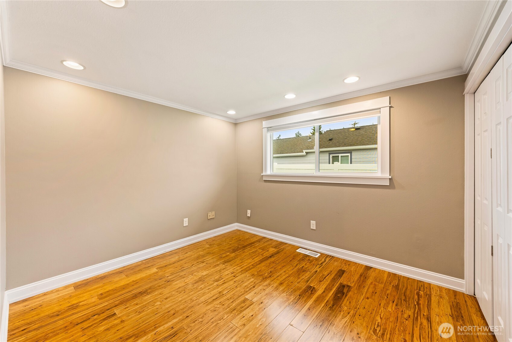 106 Chinook Place , La Conner, WA 98257