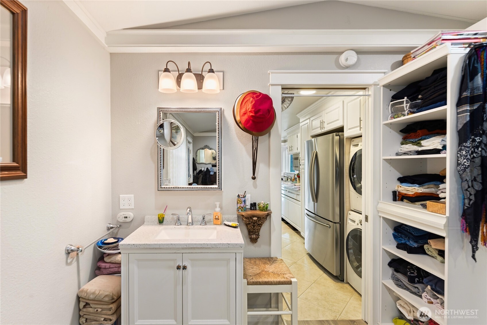 106 Chinook Place , La Conner, WA 98257