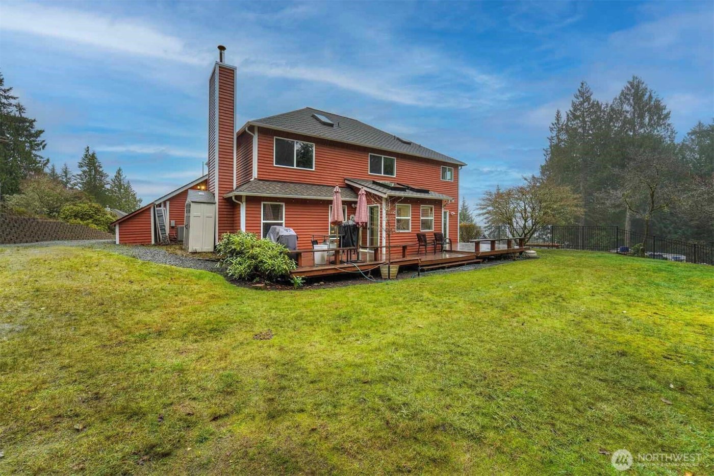 6494 Windward Place NW, Bremerton, WA 98312