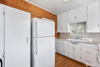 421 2nd Street NW, Puyallup, WA 98371 - Photo 12