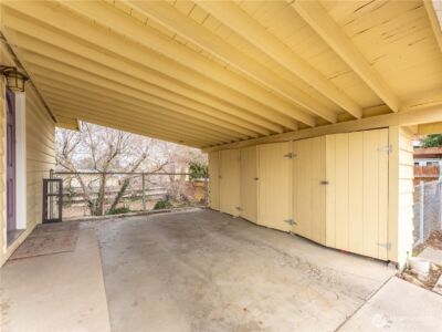 625 Lambert Street , Wenatchee, WA 98801 - Photo 2