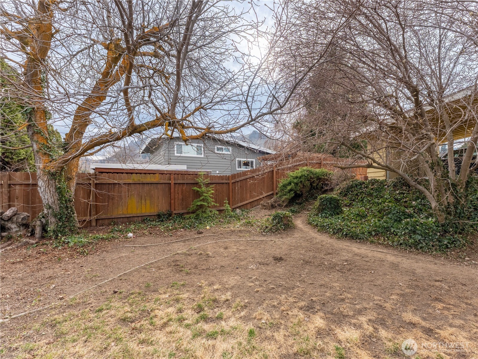 625 Lambert Street , Wenatchee, WA 98801