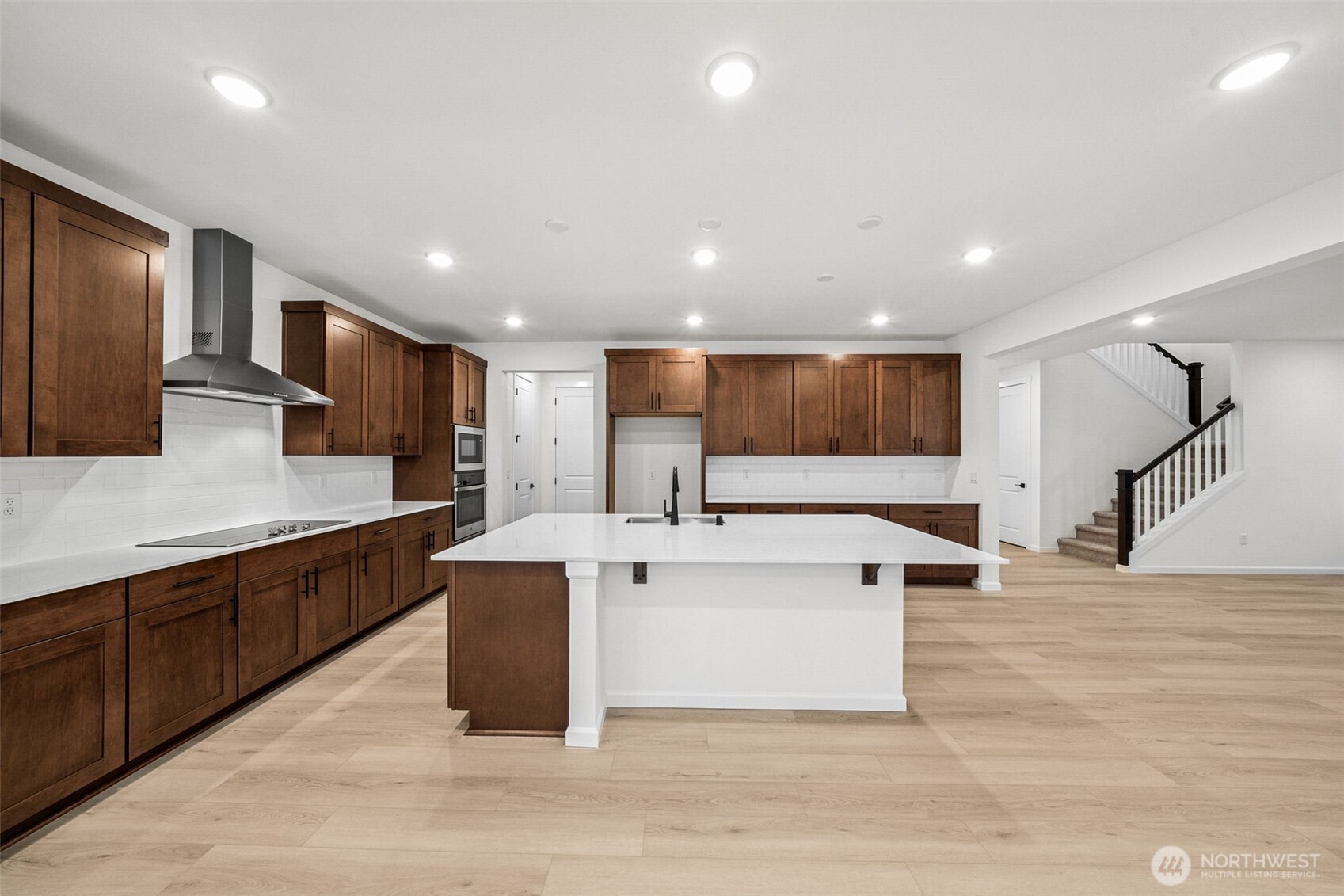 793 S Davis #105, Buckley, WA 98321