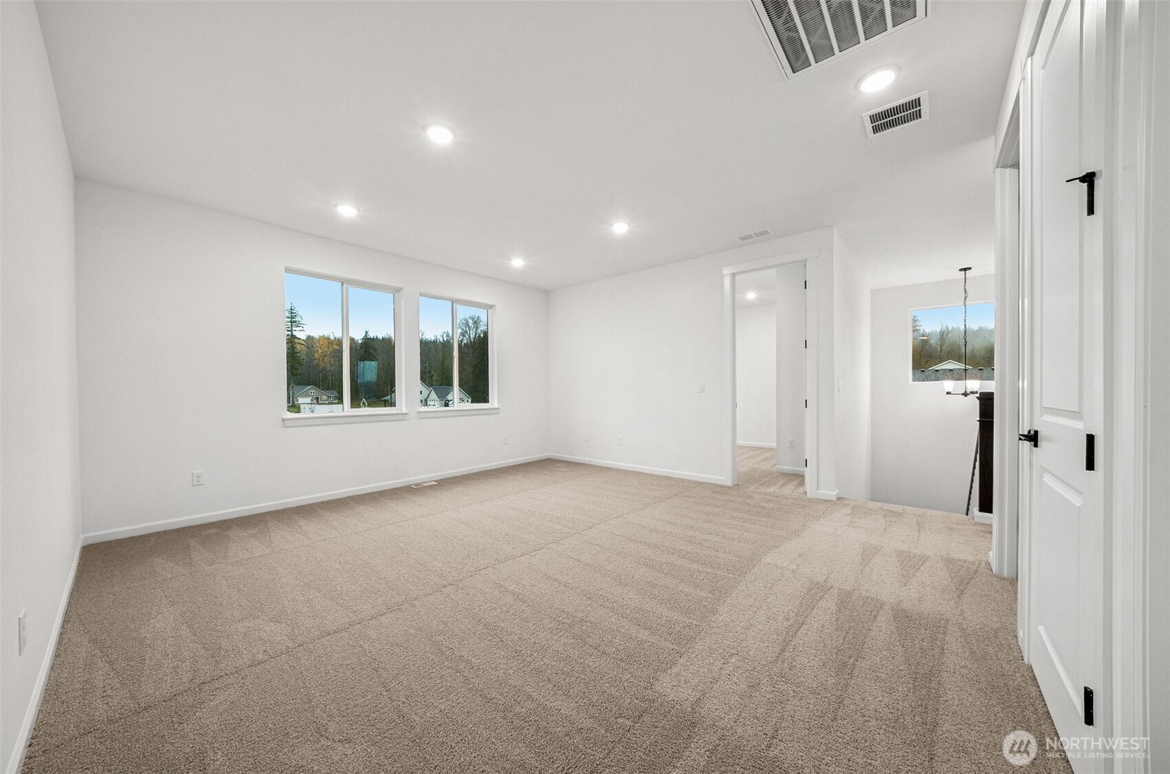 793 S Davis #105, Buckley, WA 98321