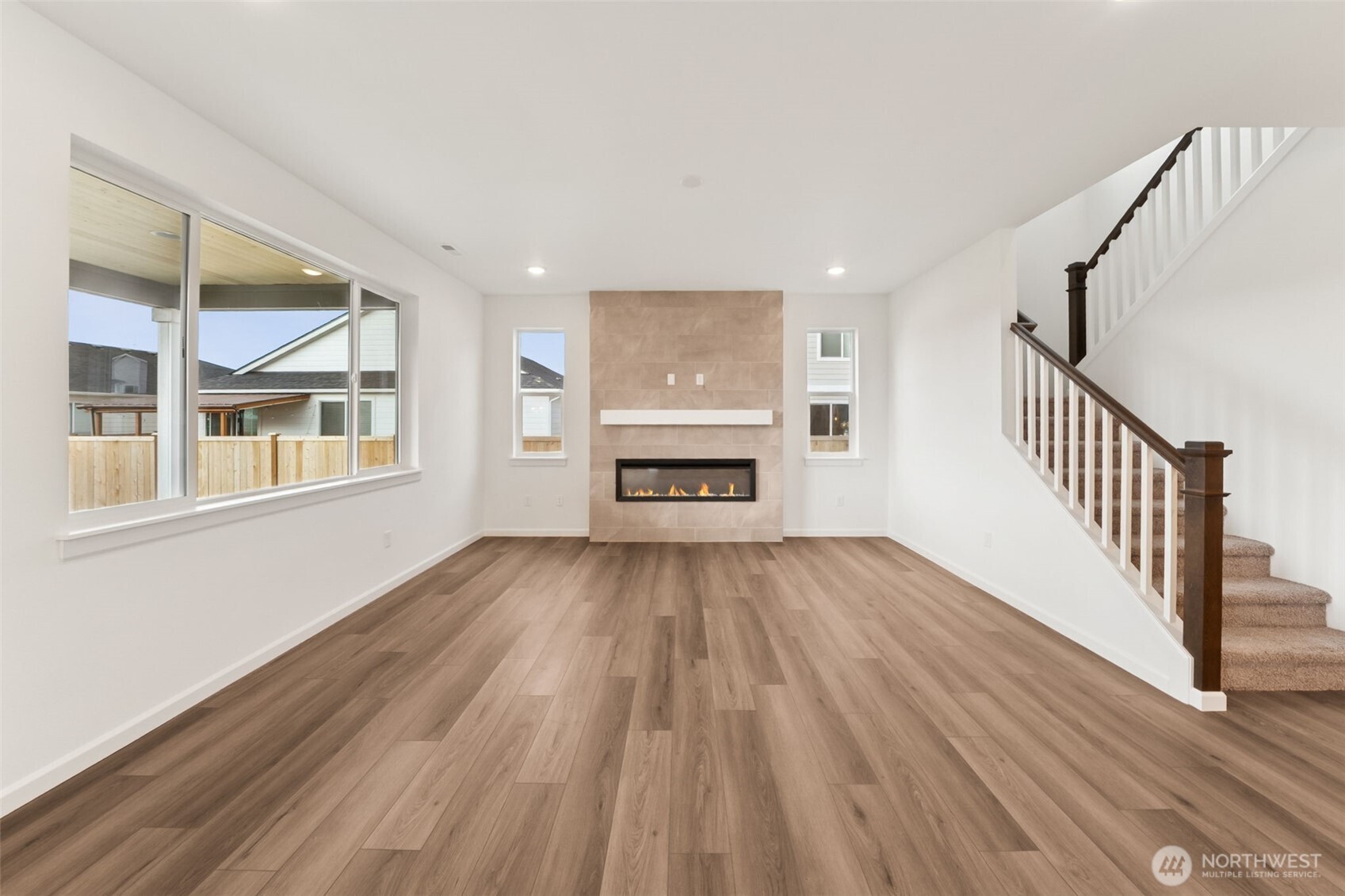 723 S Davis Street #103, Buckley, WA 98321