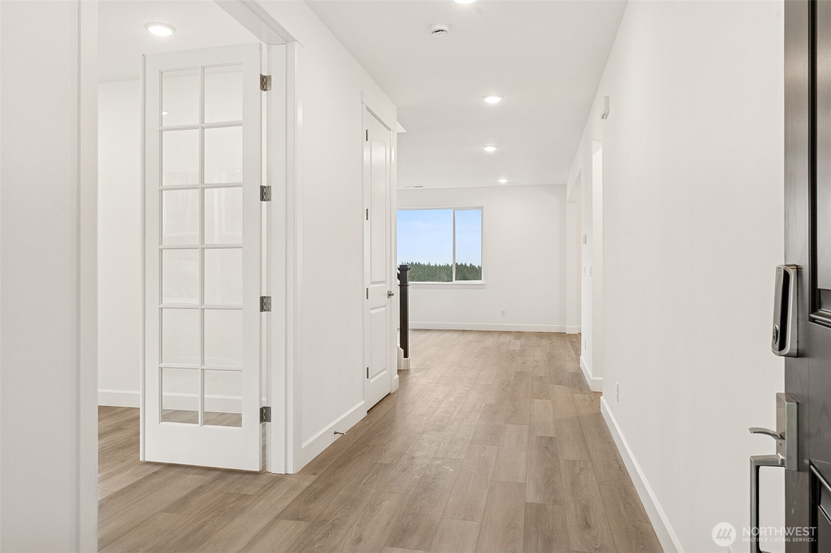 10655 Treasure Drive NW #118, Silverdale, WA 98383