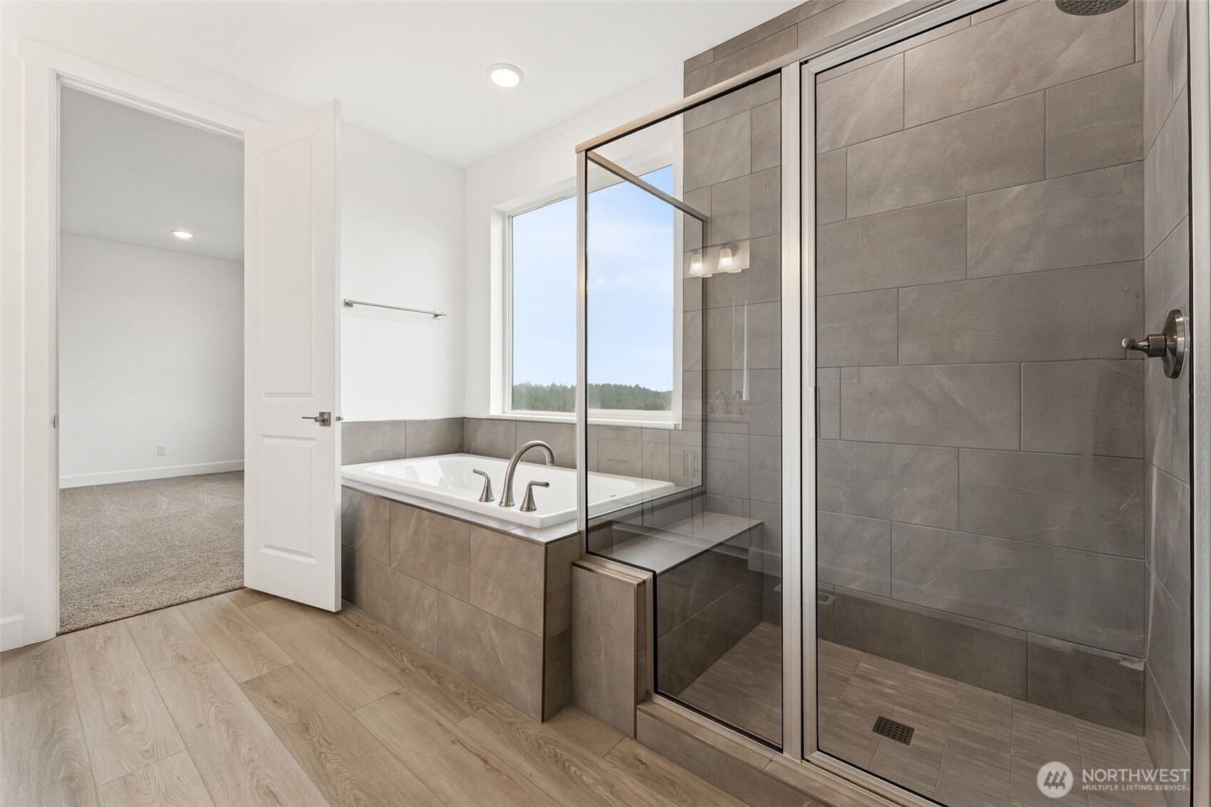 10655 Treasure Drive NW #118, Silverdale, WA 98383