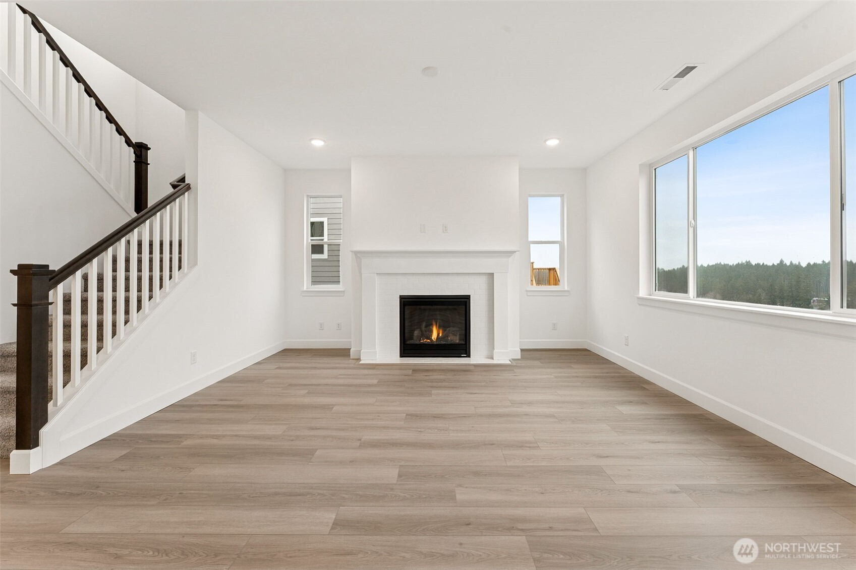 10655 Treasure Drive NW #118, Silverdale, WA 98383