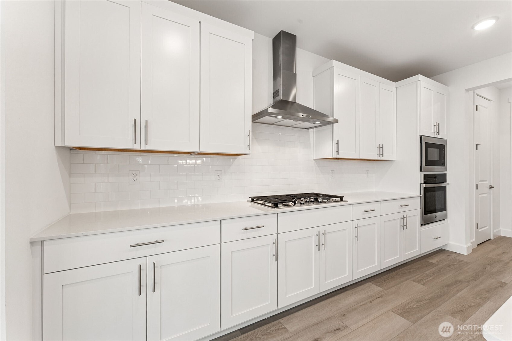 10655 Treasure Drive NW #118, Silverdale, WA 98383