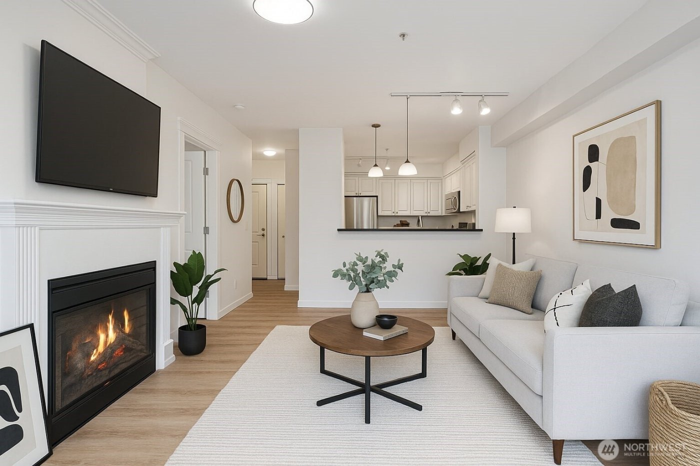 530 4th Avenue W #108, Seattle, WA 98119