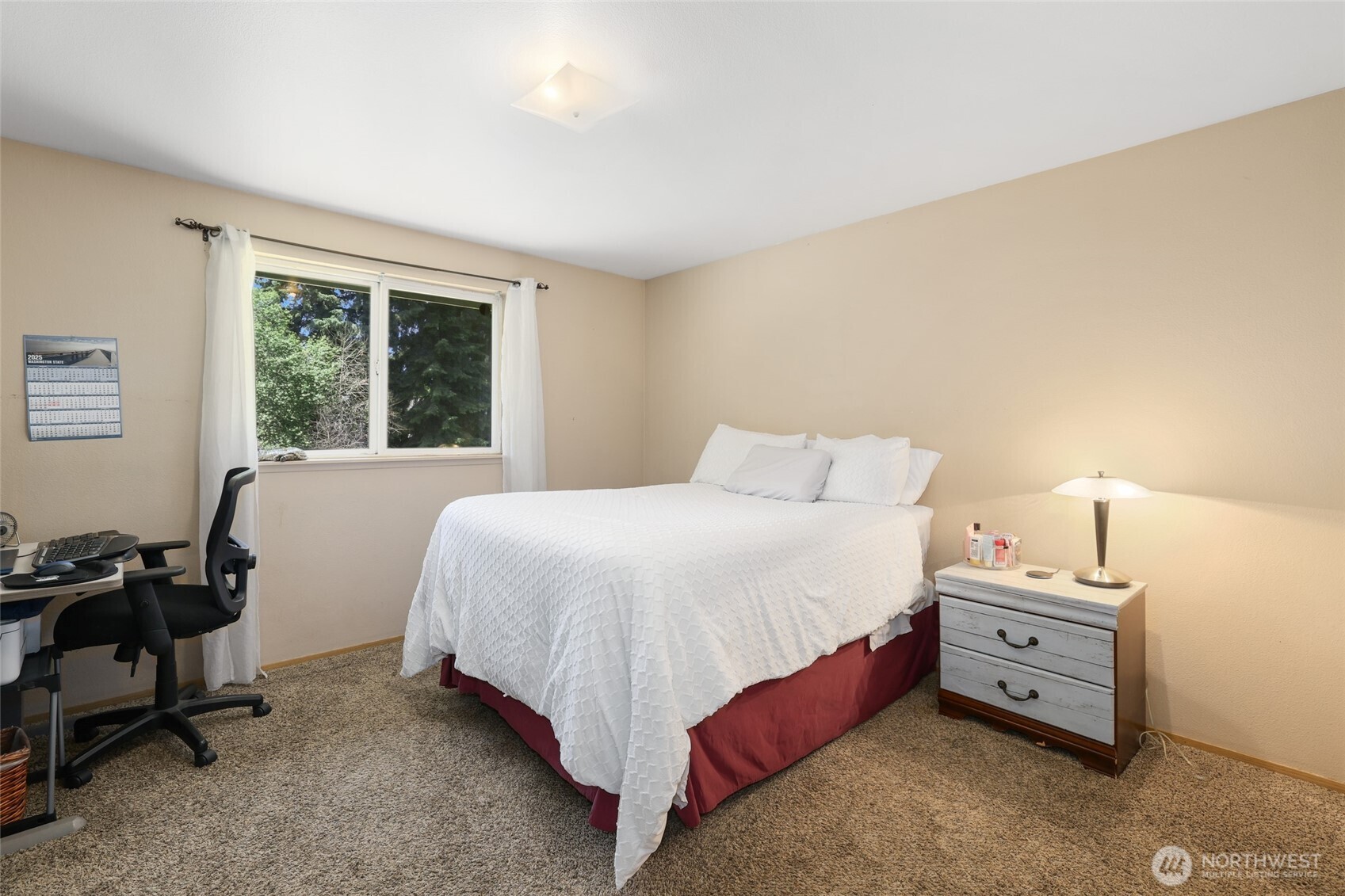 643 School Street SE, Lacey, WA 98503