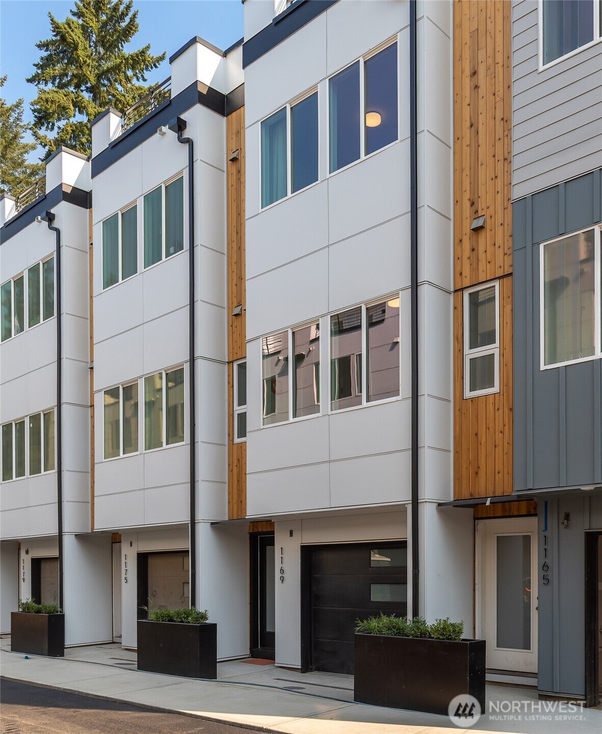 1179 129th Court NE, Bellevue, WA 98005