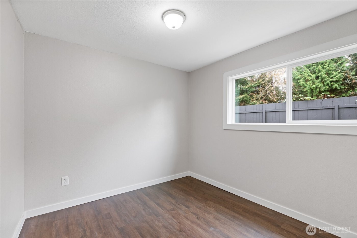 3317 Olive Way , Longview, WA 98632