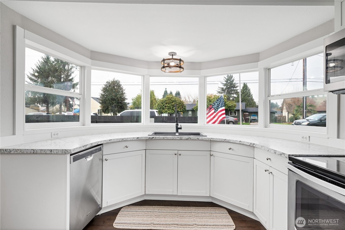 3317 Olive Way , Longview, WA 98632