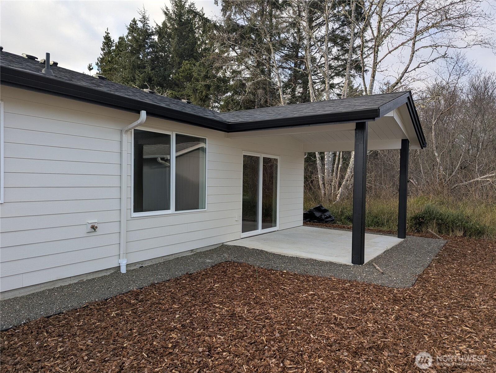 811 NE 357th Street , Ocean Park, WA 98640