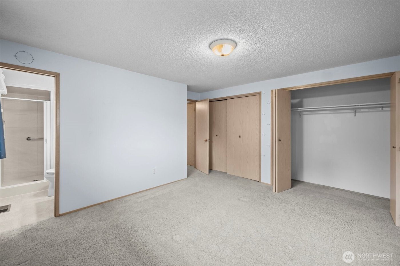 5727 N 13th Street , Tacoma, WA 98406