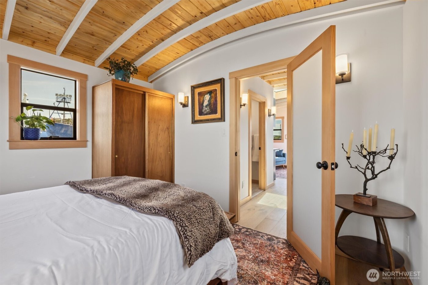 1080 W Ewing Place #0-P, Seattle, WA 98119