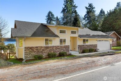 8498 Illahee Road NE, Bremerton, WA 98311